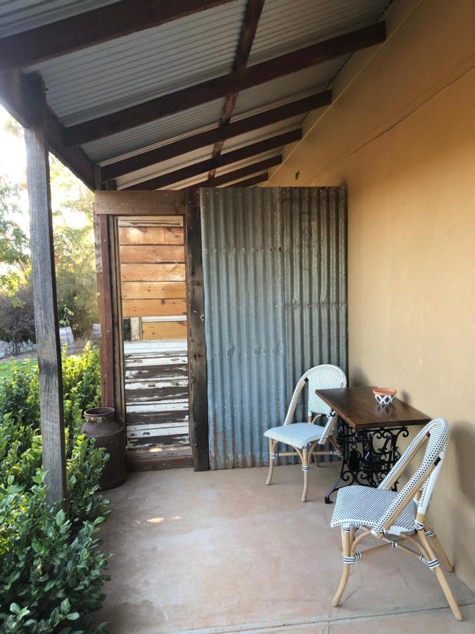 No 3 @ Bed In A Shed B&Bs Watervale Exterior foto